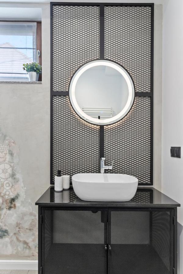 6Rooms سيبيو المظهر الخارجي الصورة